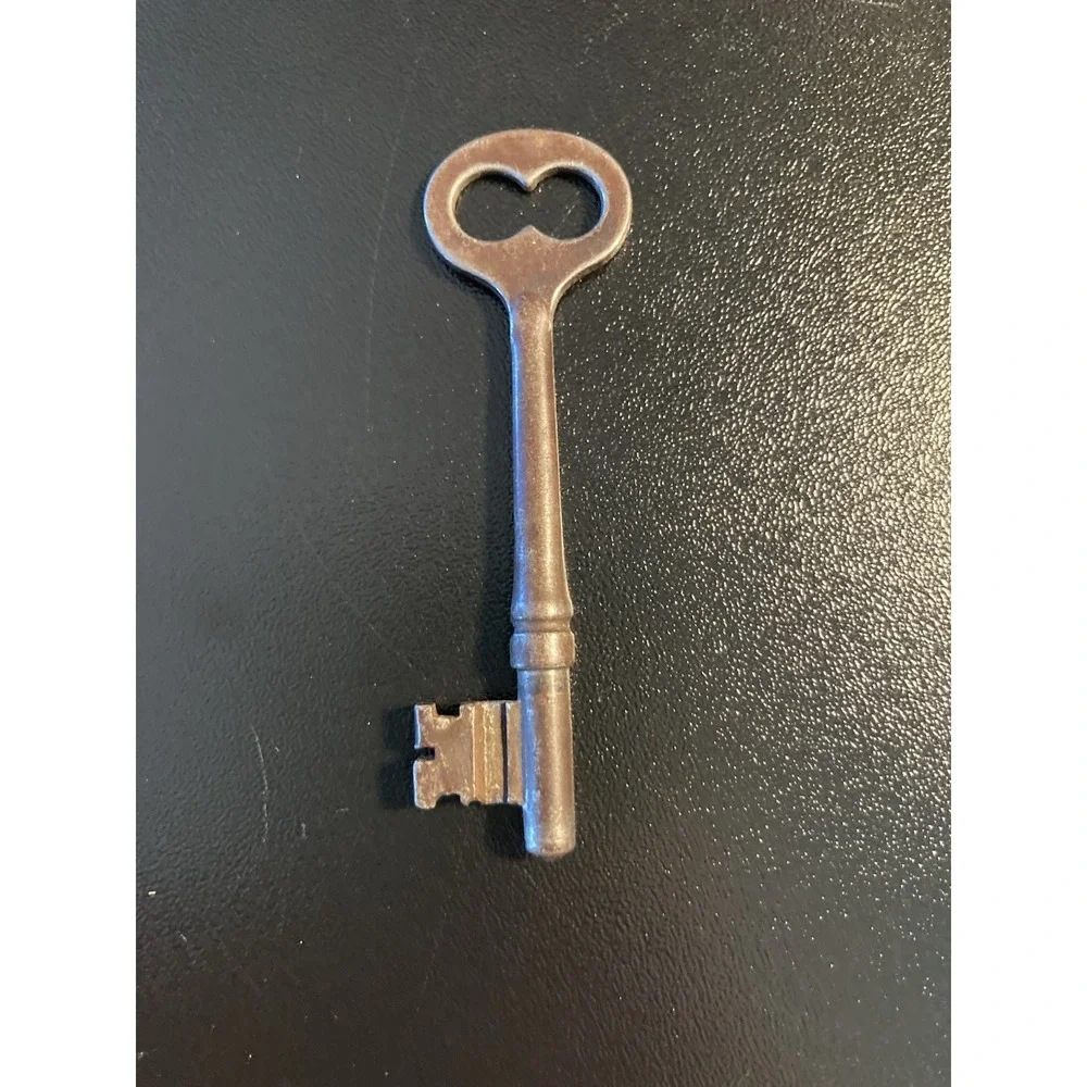 Antique‎ Corbin Skeleton Key #P9 2.75